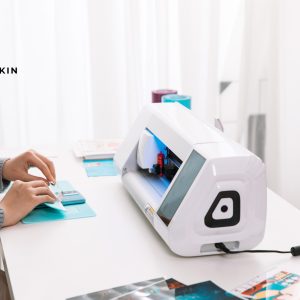 ماكينة تقطيع اسكرينات الموبايل - CS310