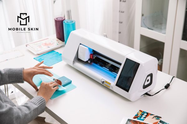 ماكينة تقطيع اسكرينات الموبايل - CS310