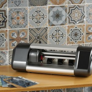 ماكينة تقطيع اسكرينات الموبايل - CH310