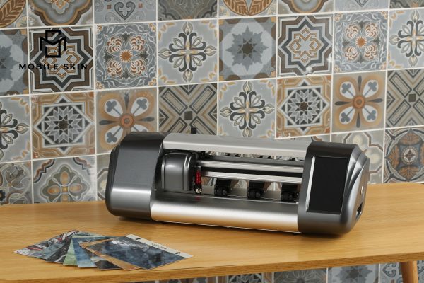 ماكينة تقطيع اسكرينات الموبايل - CH310